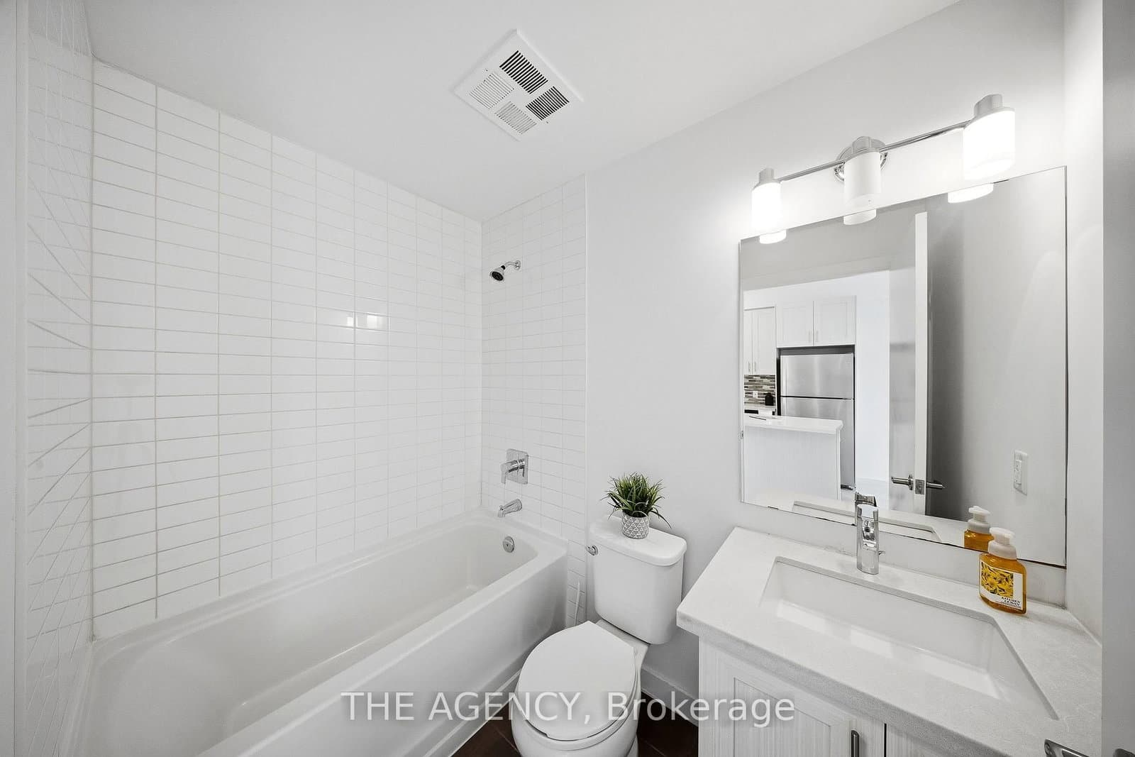 2486 Old Bronte Road, Unit 321 thumbnail 20