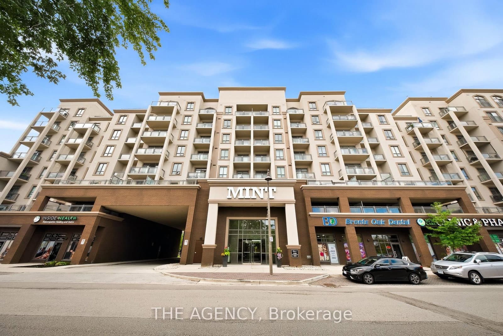 2486 Old Bronte Road, Unit 321 thumbnail 3