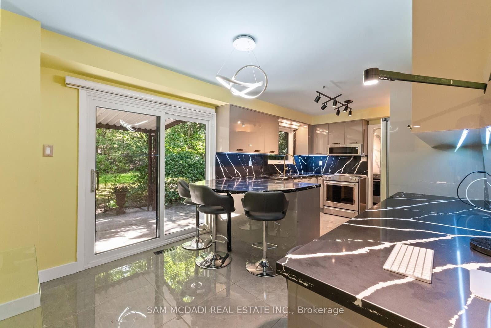 5 Canterbury Crescent thumbnail 14