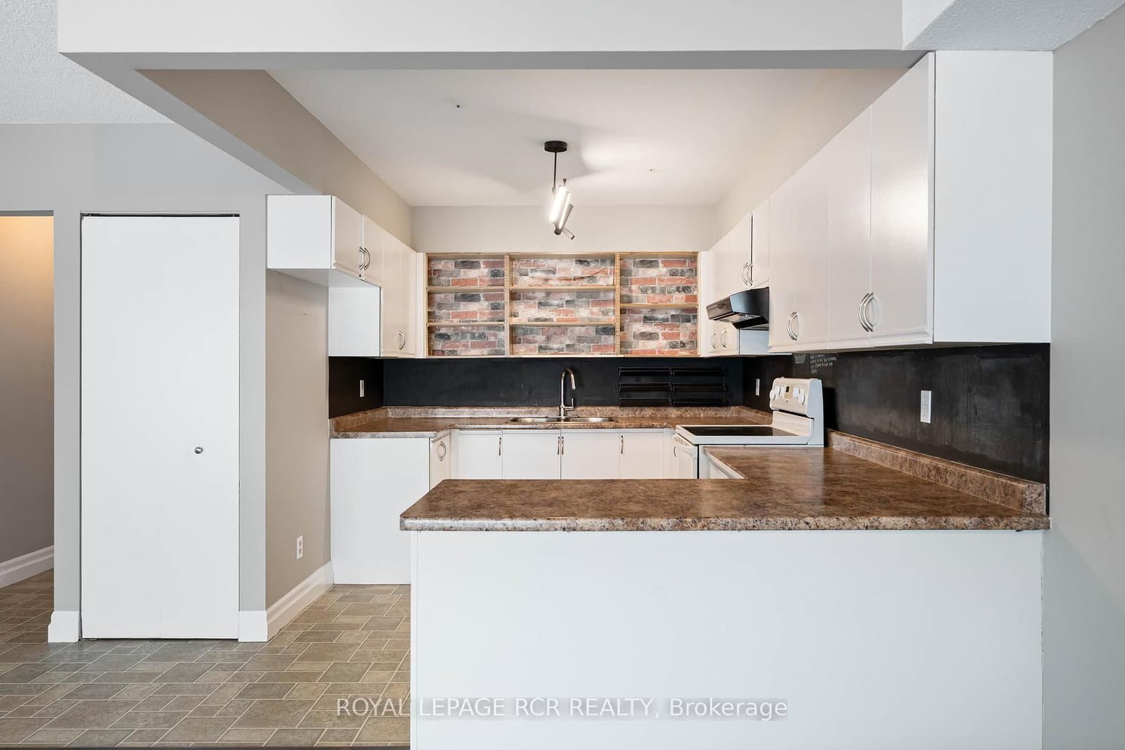 16 Fourth Street, Unit 32 thumbnail 11