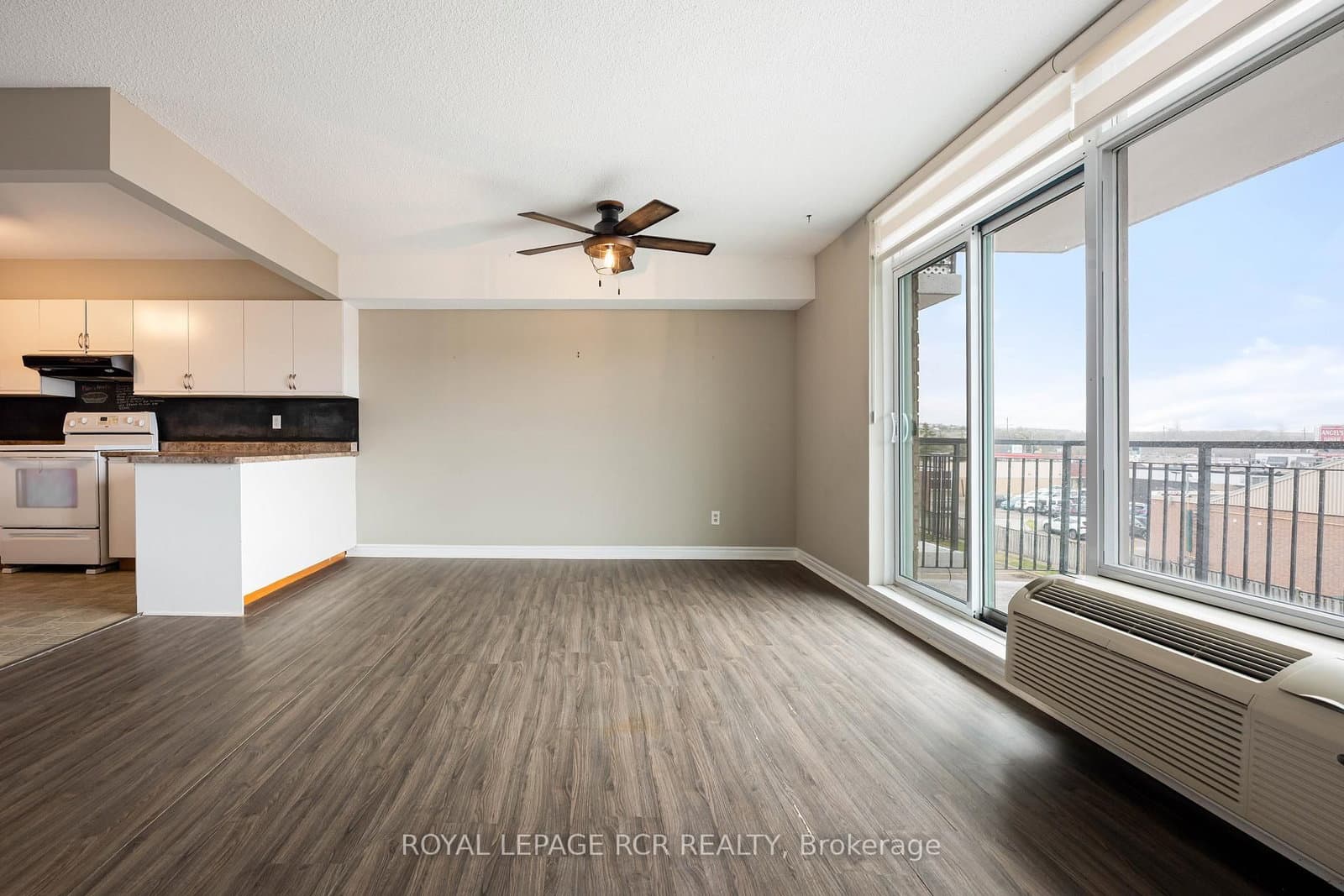 16 Fourth Street, Unit 32 thumbnail 12