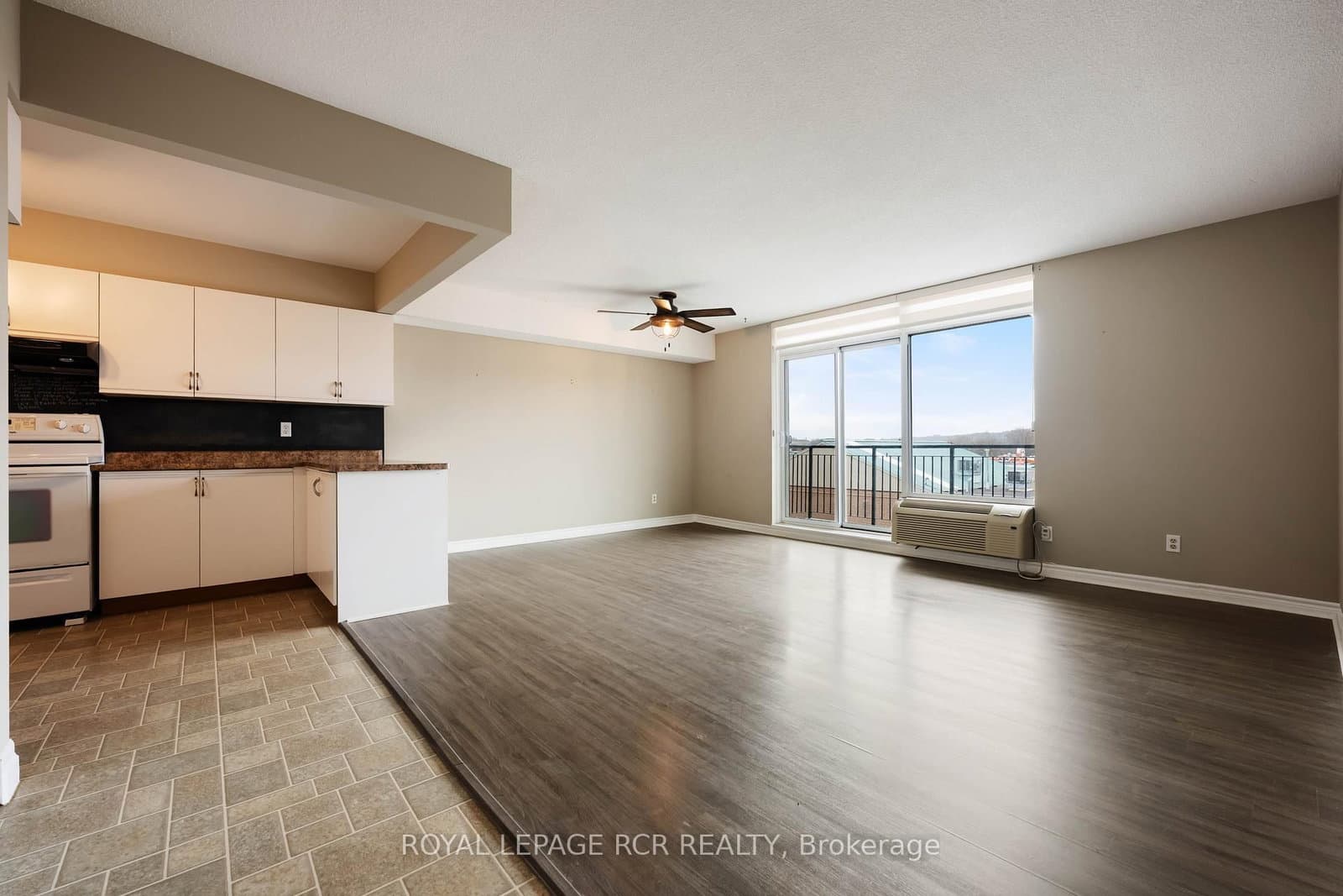 16 Fourth Street, Unit 32 thumbnail 7