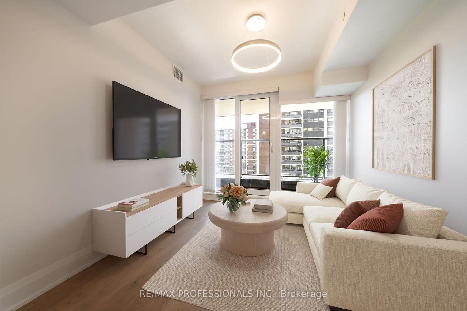 21 Park Street E, Unit 816 thumbnail 13