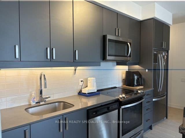 8 Nahani Way, Unit 1003 thumbnail 6