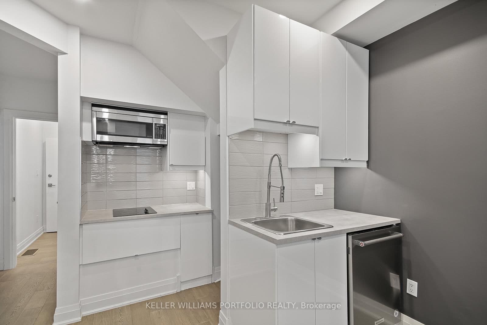 35 Humberside Avenue, Unit 2 (Ground) thumbnail 18