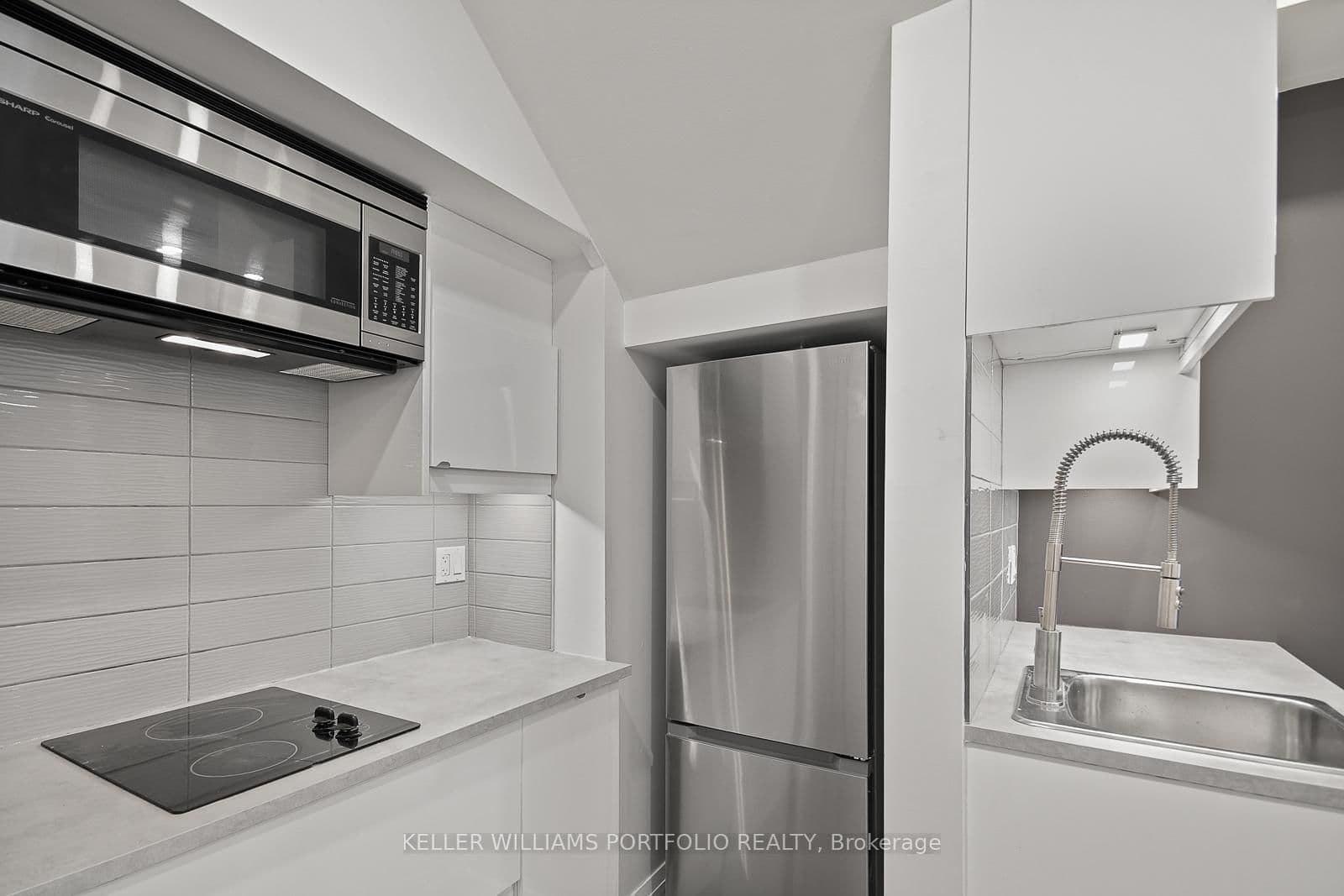 35 Humberside Avenue, Unit 2 (Ground) thumbnail 19