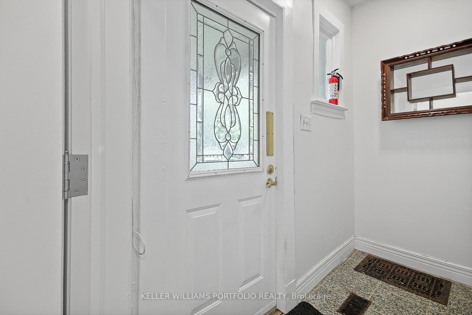 35 Humberside Avenue, Unit 2 (Ground) thumbnail 7