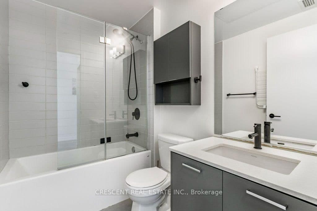 2300 St Clair Avenue W, Unit 527 thumbnail 13