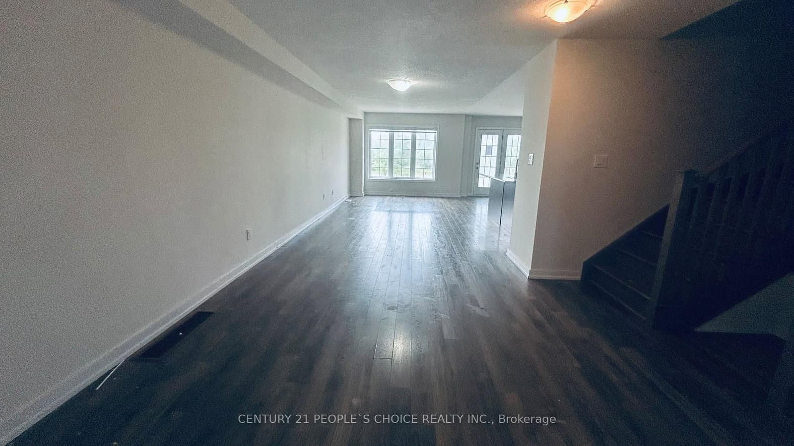 108 Golden Spring Drive thumbnail 3