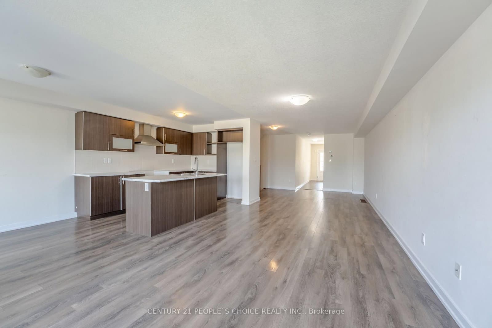 108 Golden Spring Drive thumbnail 9