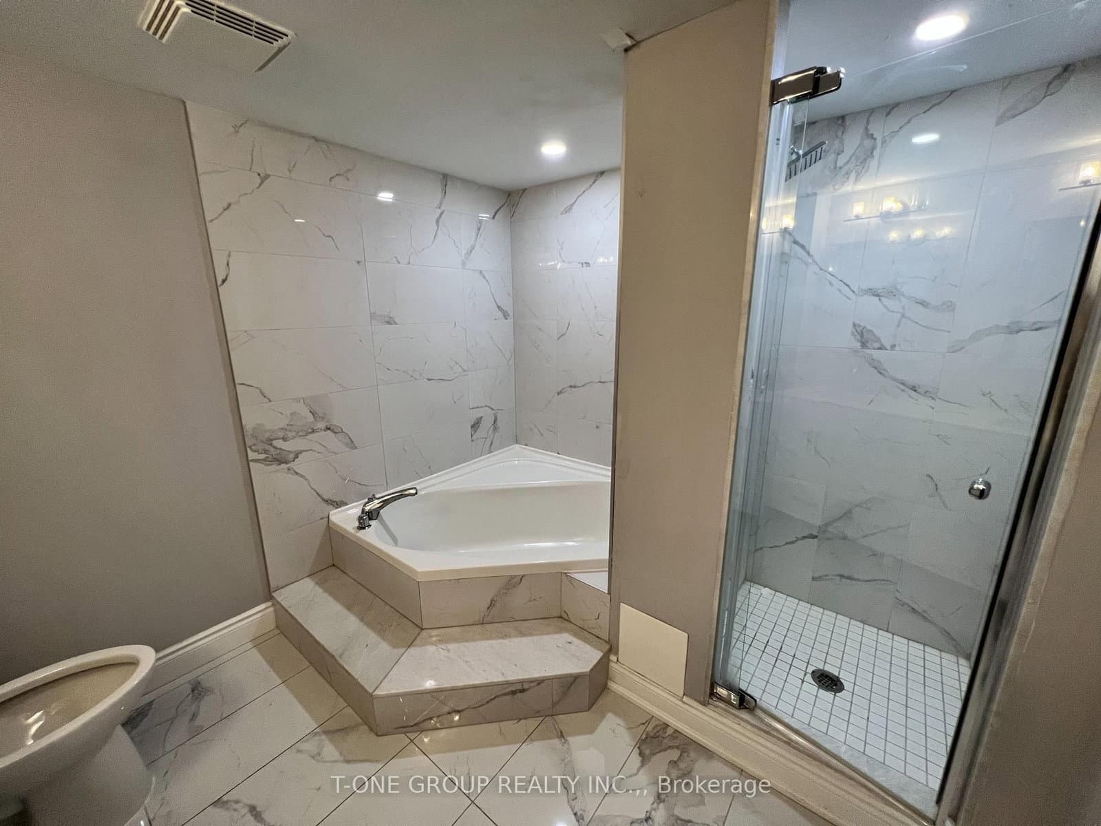 400 Webb Drive, Unit 2103 thumbnail 6