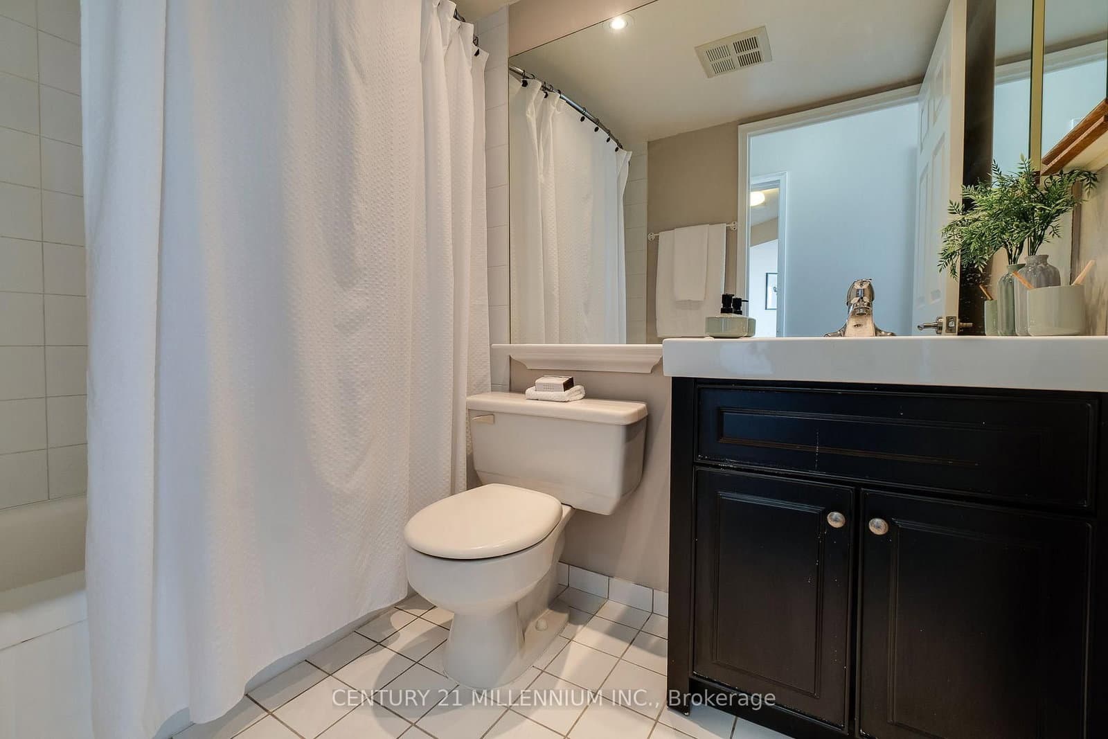 4450 Tucana Court, Unit 902 thumbnail 30