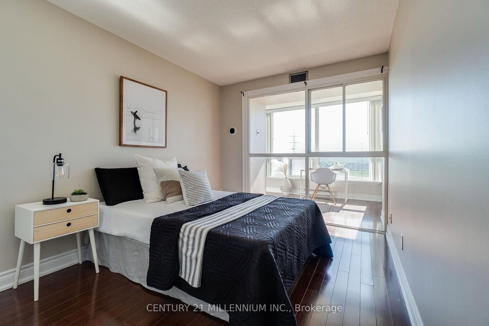 4450 Tucana Court, Unit 902 thumbnail 32