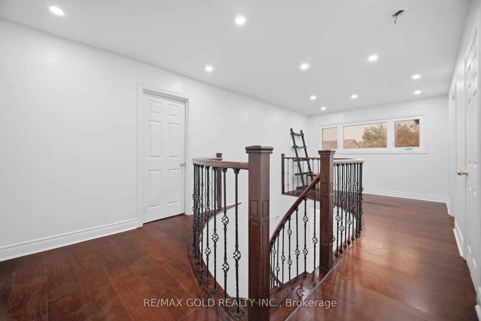 40 Kenpark Avenue thumbnail 27