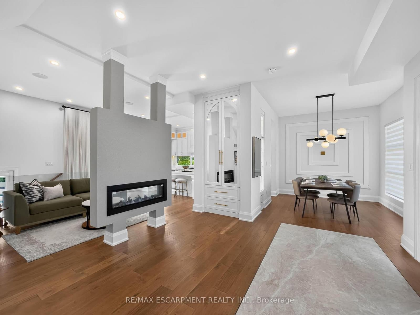 5178 Hunter Drive thumbnail 9
