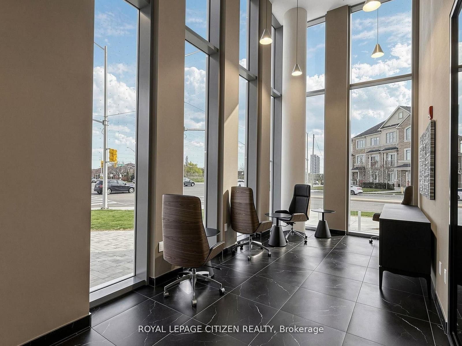 1005 Dundas Street, Unit 142 thumbnail 8
