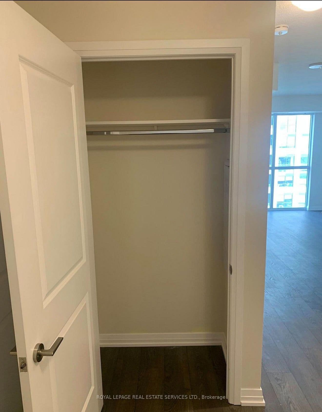 50 Thomas Riley Road, Unit 812 thumbnail 8
