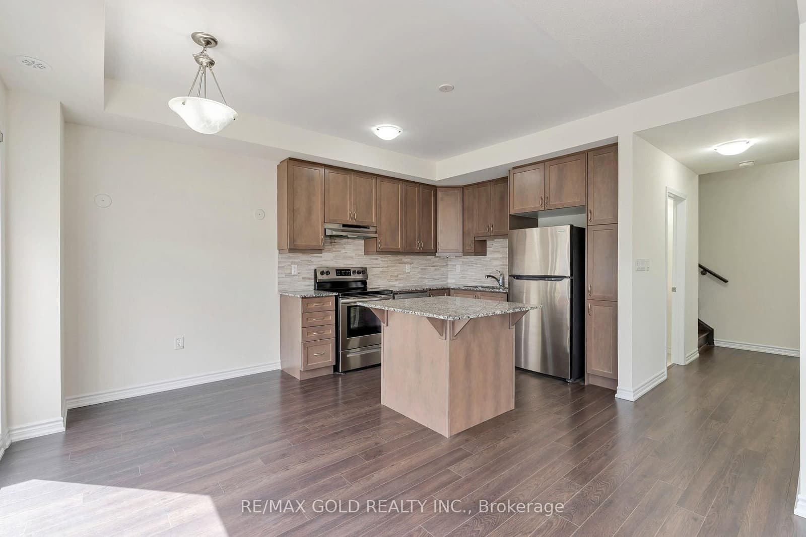 240 Lagerfeld Drive, Unit 16 thumbnail 12
