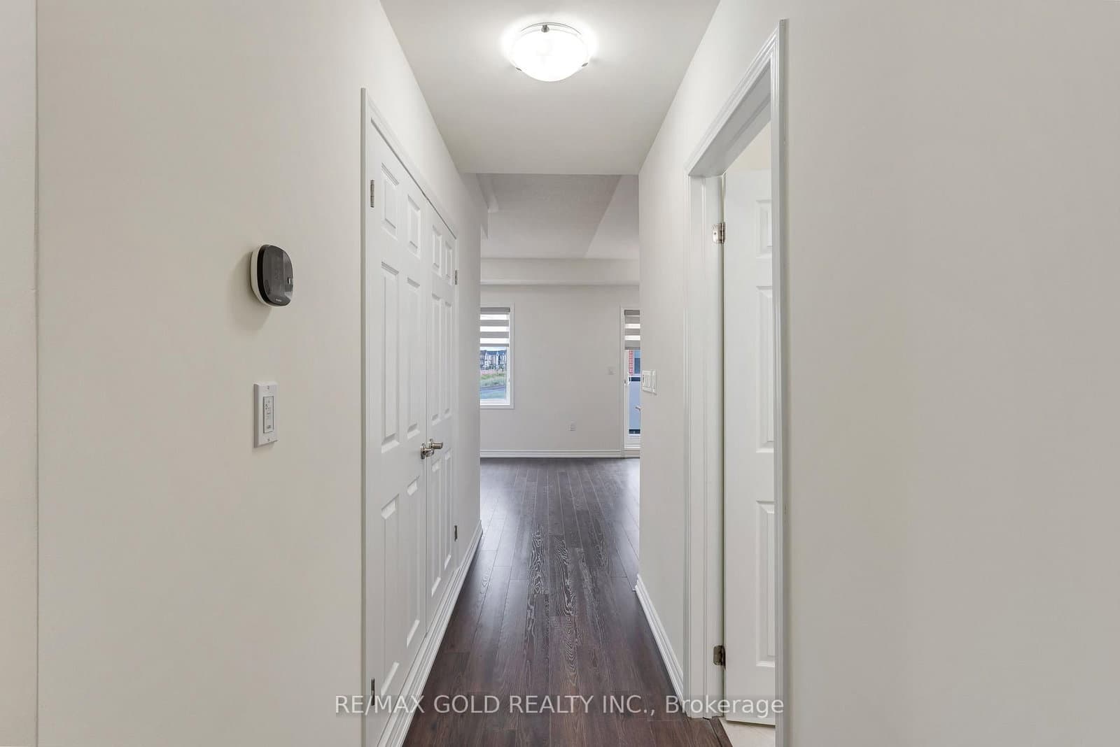 240 Lagerfeld Drive, Unit 16 thumbnail 7