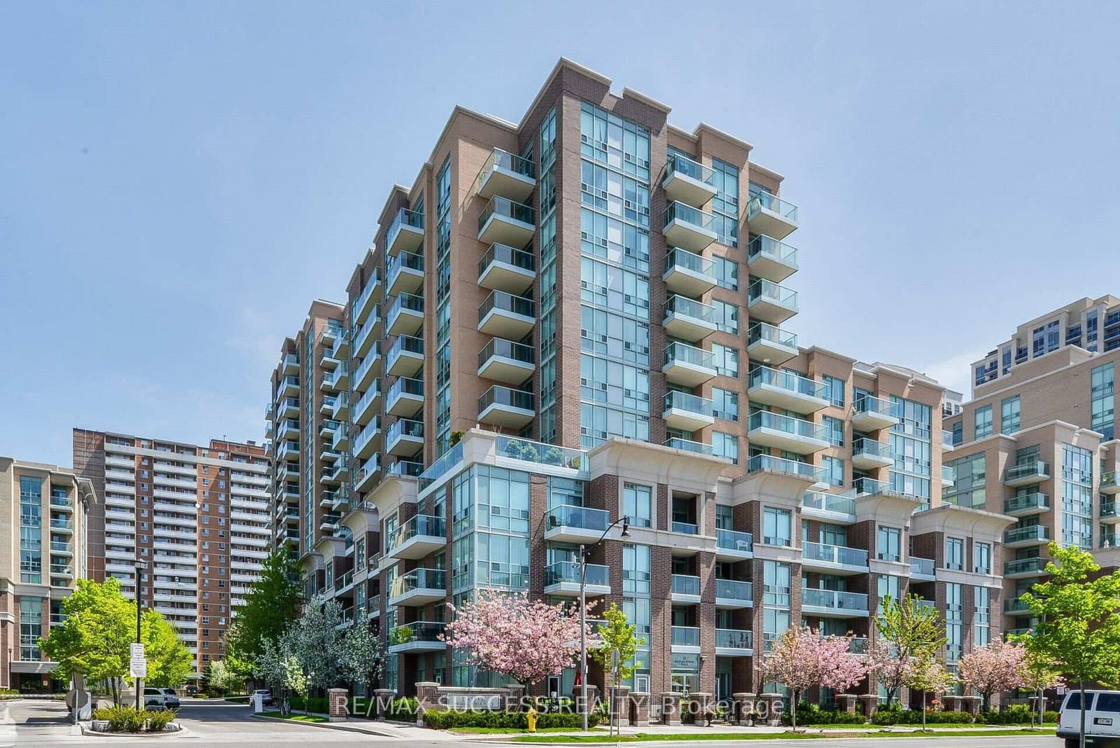 11 Michael Power Place, Unit PH14 - Image 1
