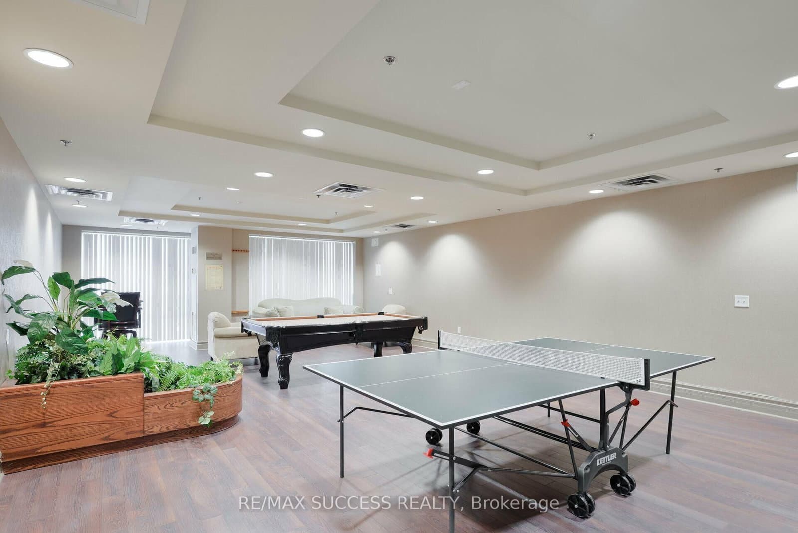 11 Michael Power Place, Unit PH14 thumbnail 26