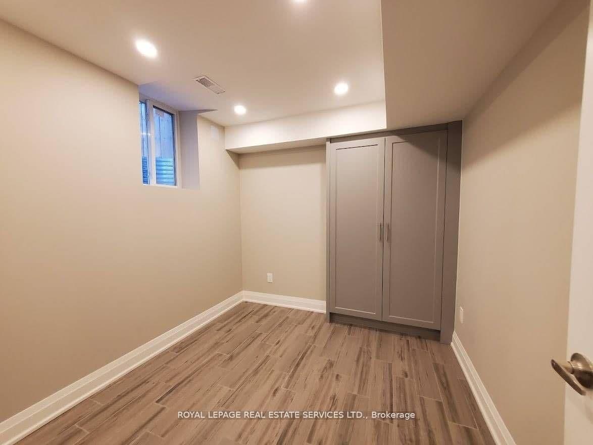 39 Vezna Crescent, Unit Bsmt thumbnail 10