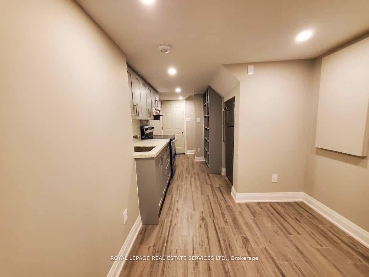 39 Vezna Crescent, Unit Bsmt thumbnail 3