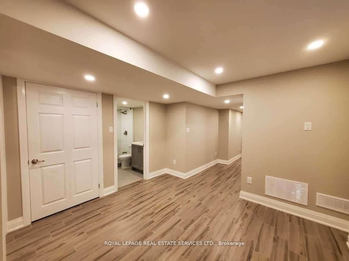 39 Vezna Crescent, Unit Bsmt thumbnail 7