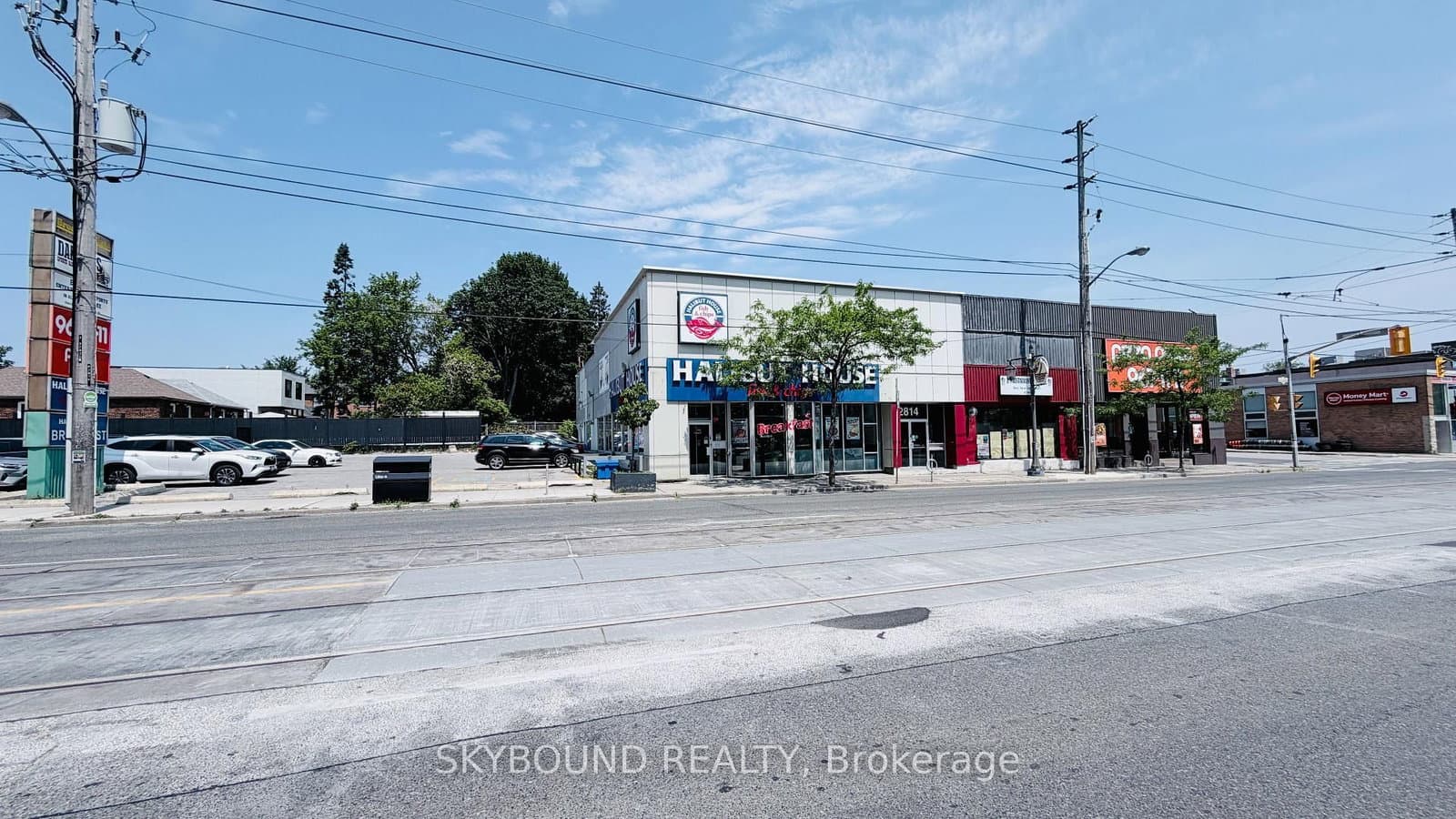 2814 Lakeshore Boulevard W, Unit 2 thumbnail 3