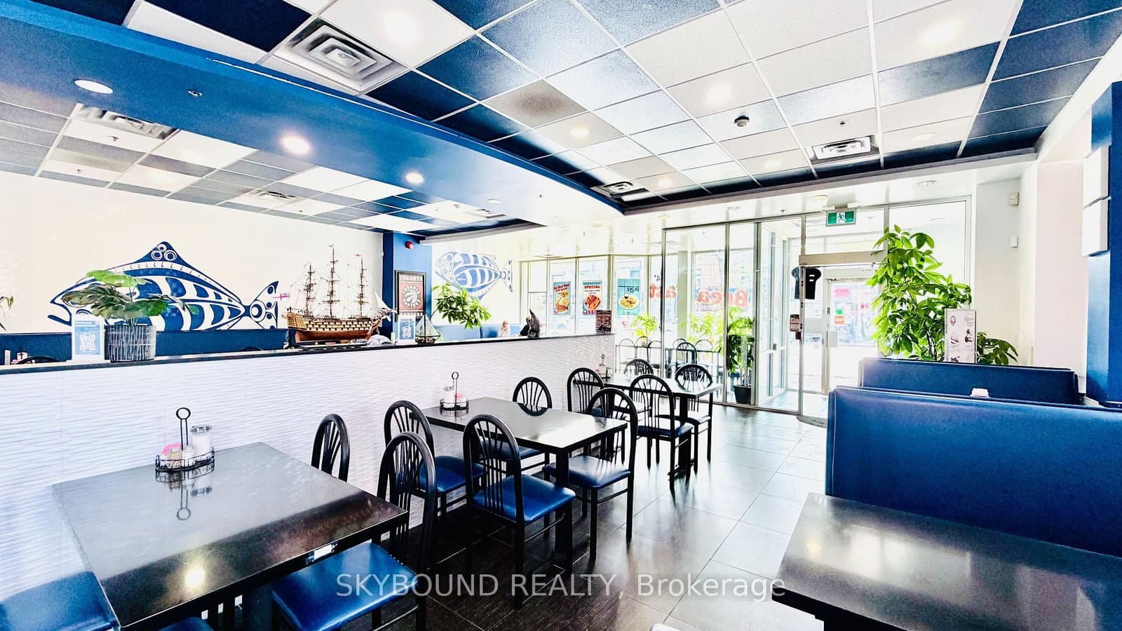 2814 Lakeshore Boulevard W, Unit 2 thumbnail 8