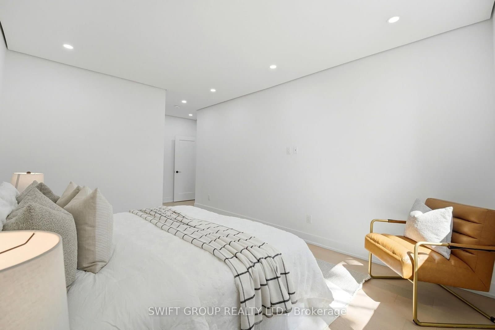 20 Boylen Street thumbnail 19