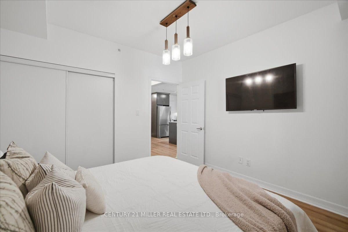 70 Stewart Street, Unit 102 thumbnail 14