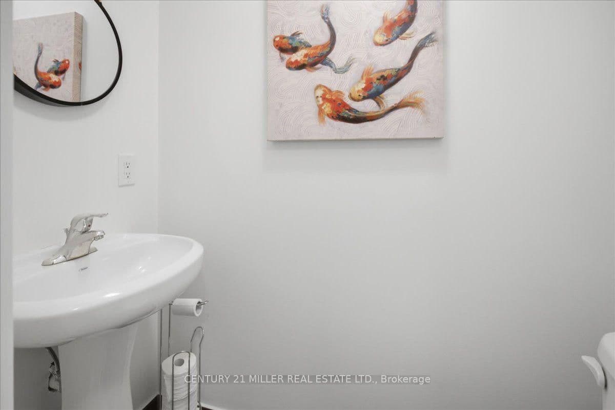 70 Stewart Street, Unit 102 thumbnail 23