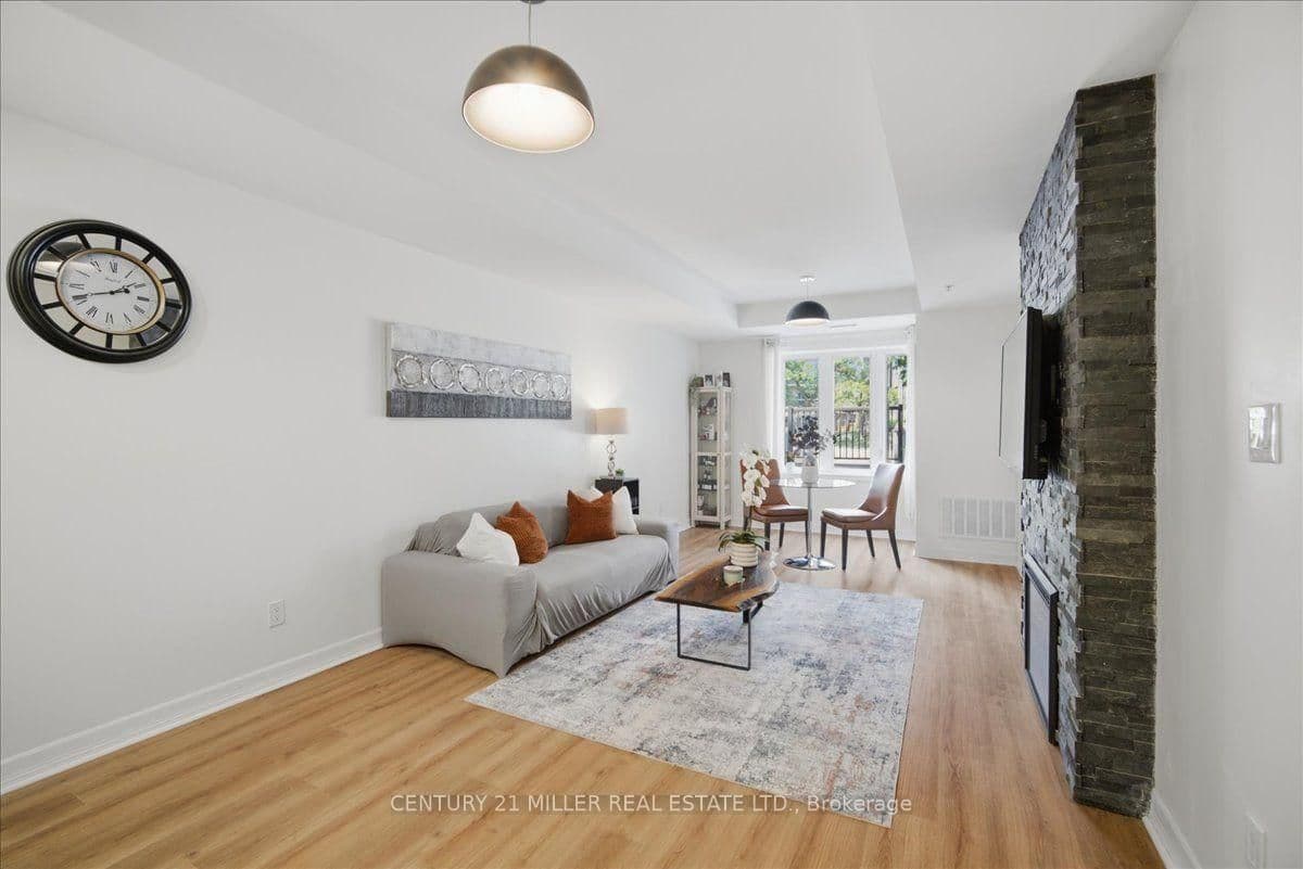 70 Stewart Street, Unit 102 thumbnail 7