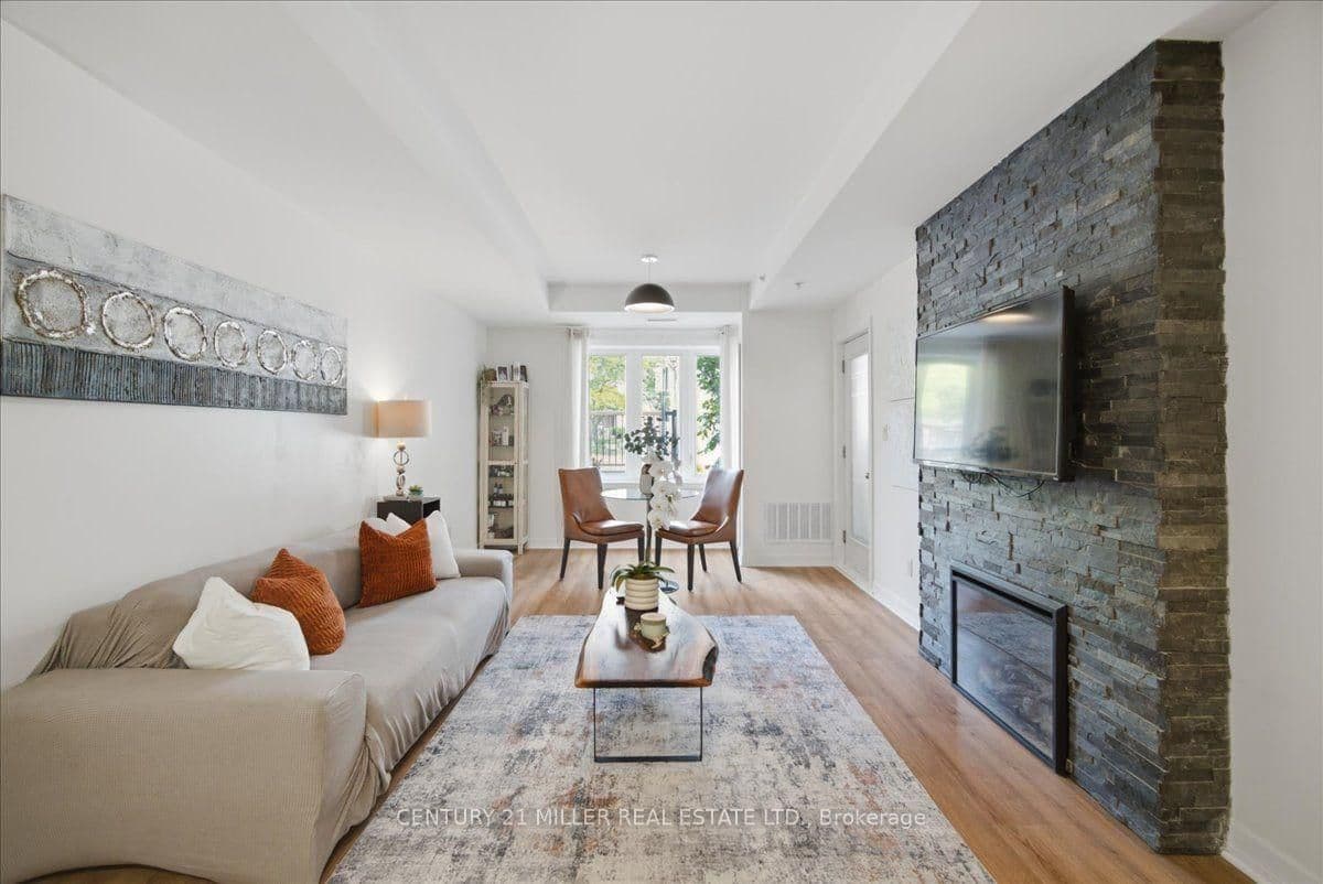 70 Stewart Street, Unit 102 thumbnail 8
