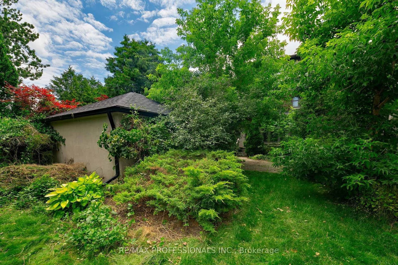 61 Grenview Boulevard N thumbnail 31