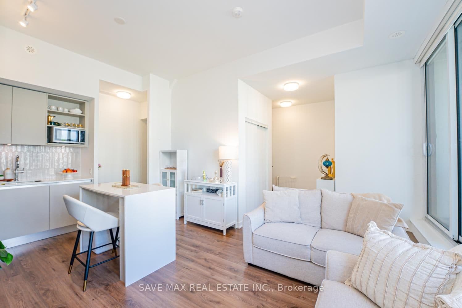3020 Trailside Drive, Unit 129