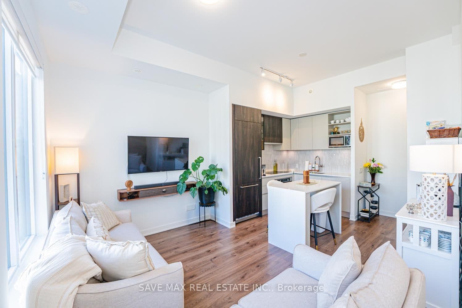 3020 Trailside Drive, Unit 129 thumbnail 2