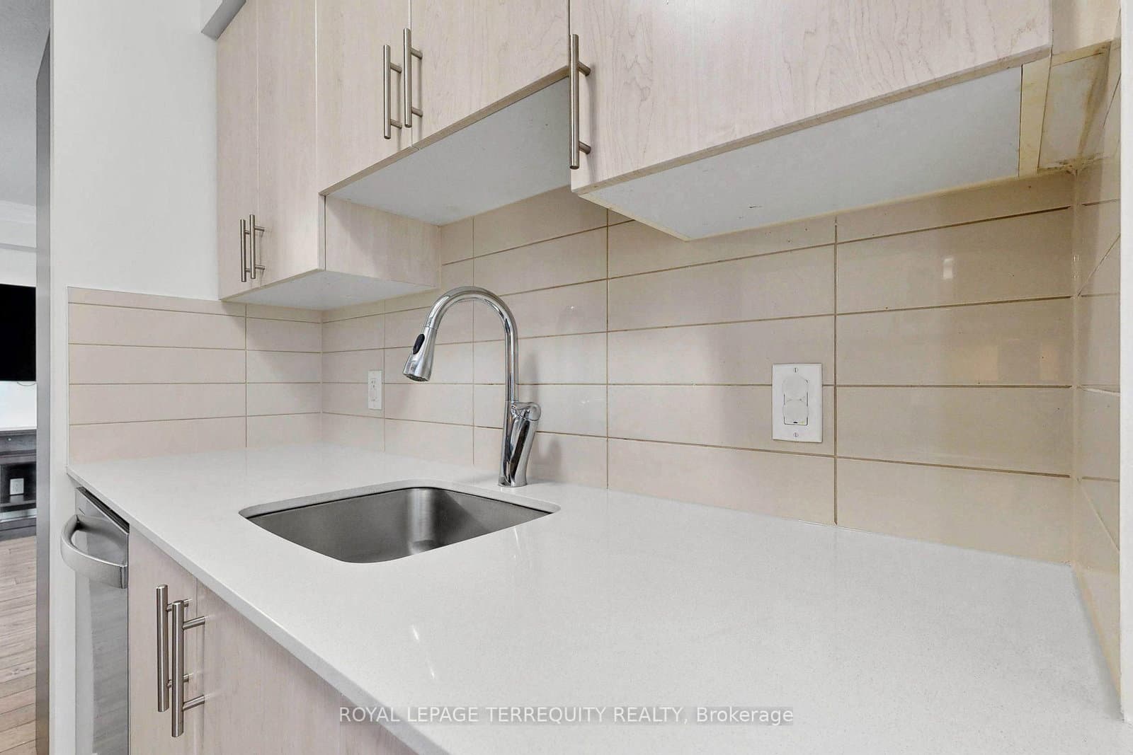 2 Eva Road, Unit 1322 thumbnail 19