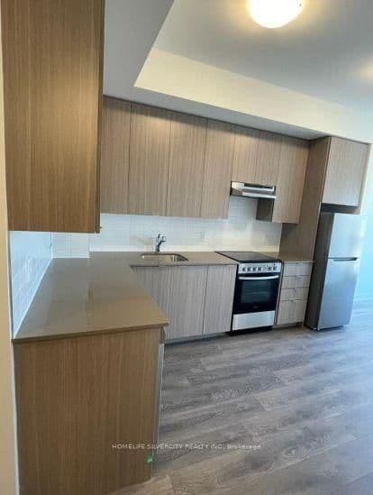 62 Sky Harbour Drive, Unit 306 thumbnail 4
