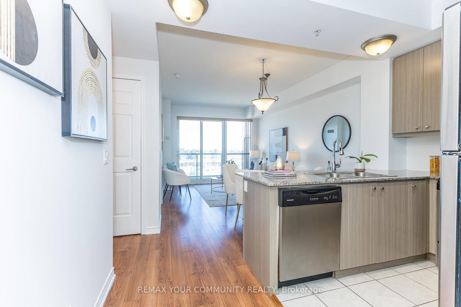 15 James Finlay Way, Unit 706 thumbnail 14