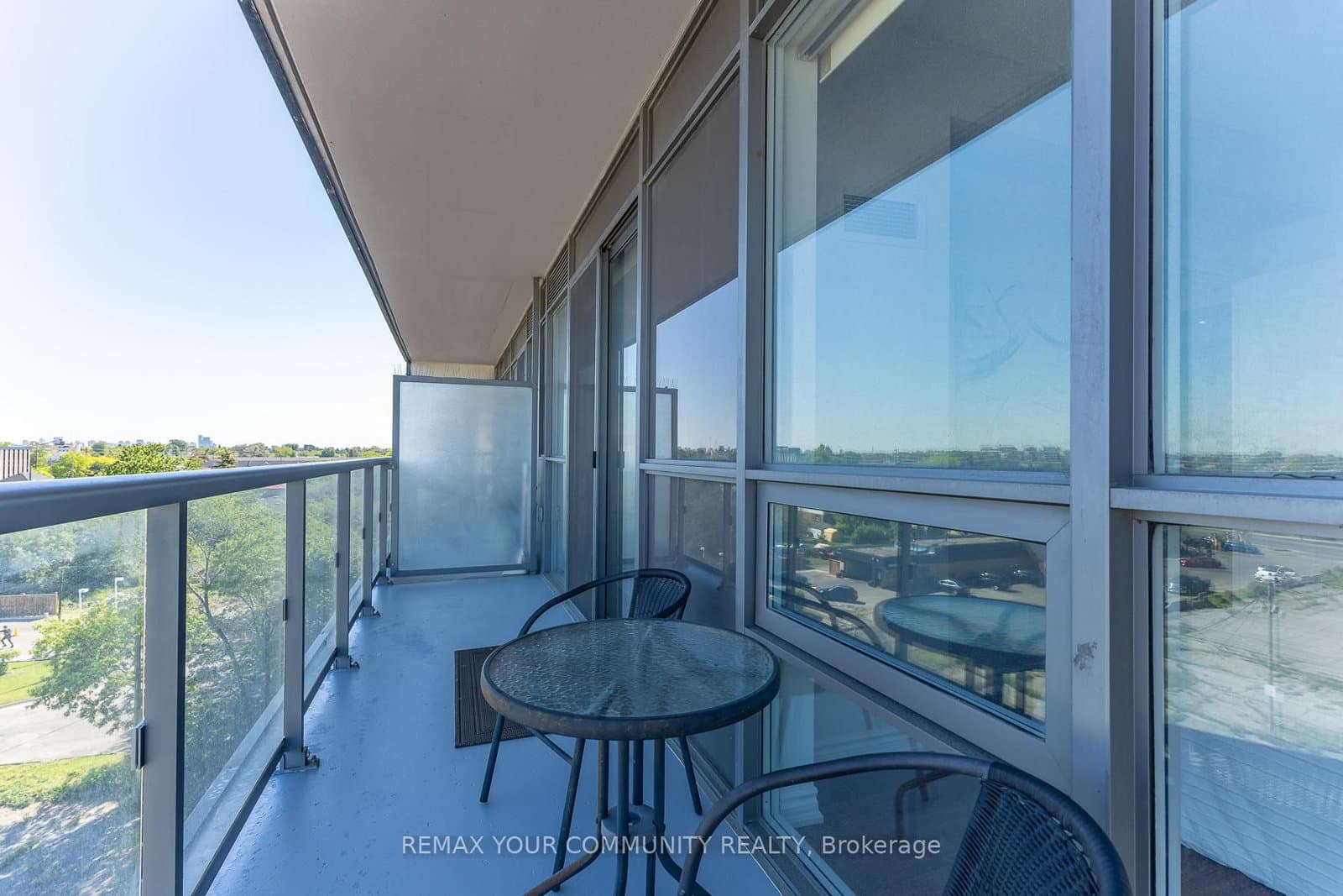 15 James Finlay Way, Unit 706 thumbnail 33