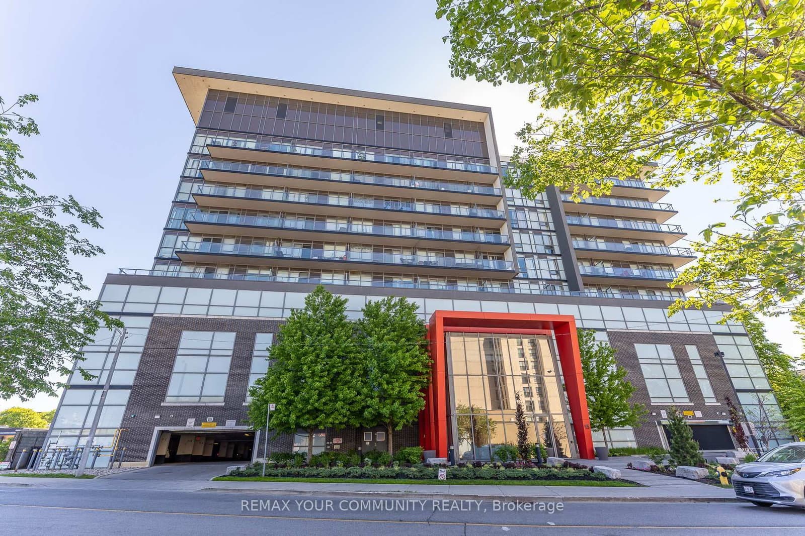 15 James Finlay Way, Unit 706 thumbnail 5