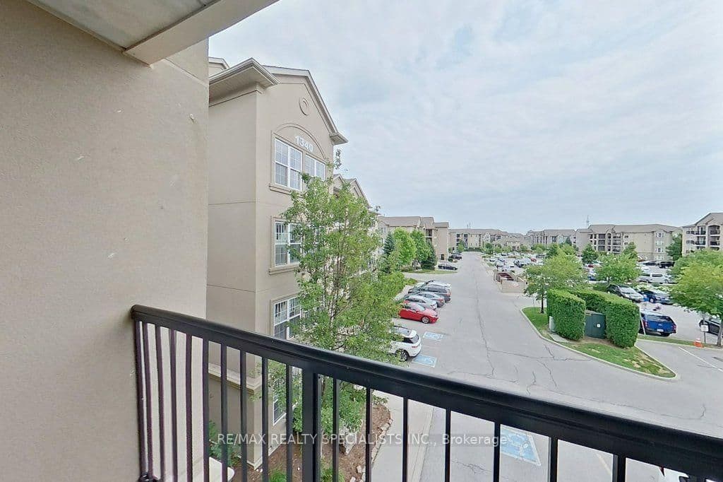 1340 MAIN Street E, Unit 313 thumbnail 24