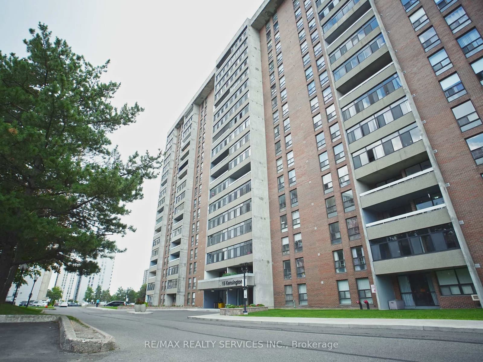 15 Kensington Road E, Unit 1901 thumbnail 4