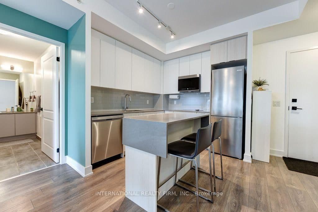 2481 Taunton Road, Unit 804 thumbnail 11