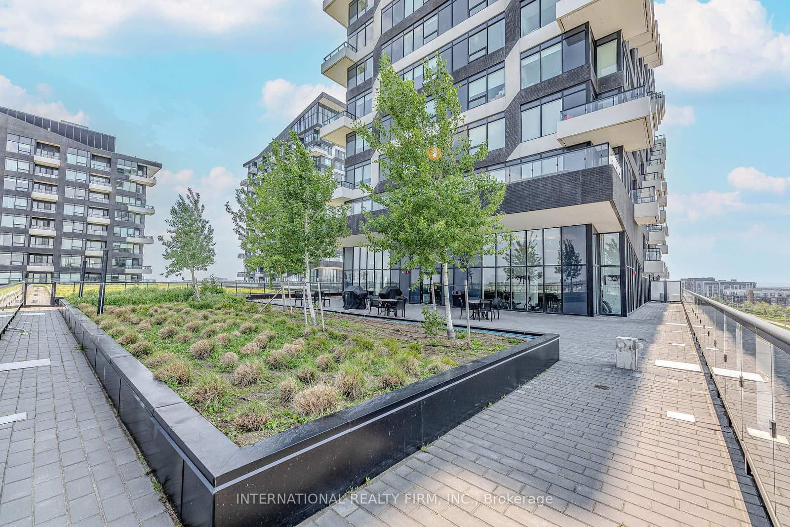 2481 Taunton Road, Unit 804 thumbnail 35