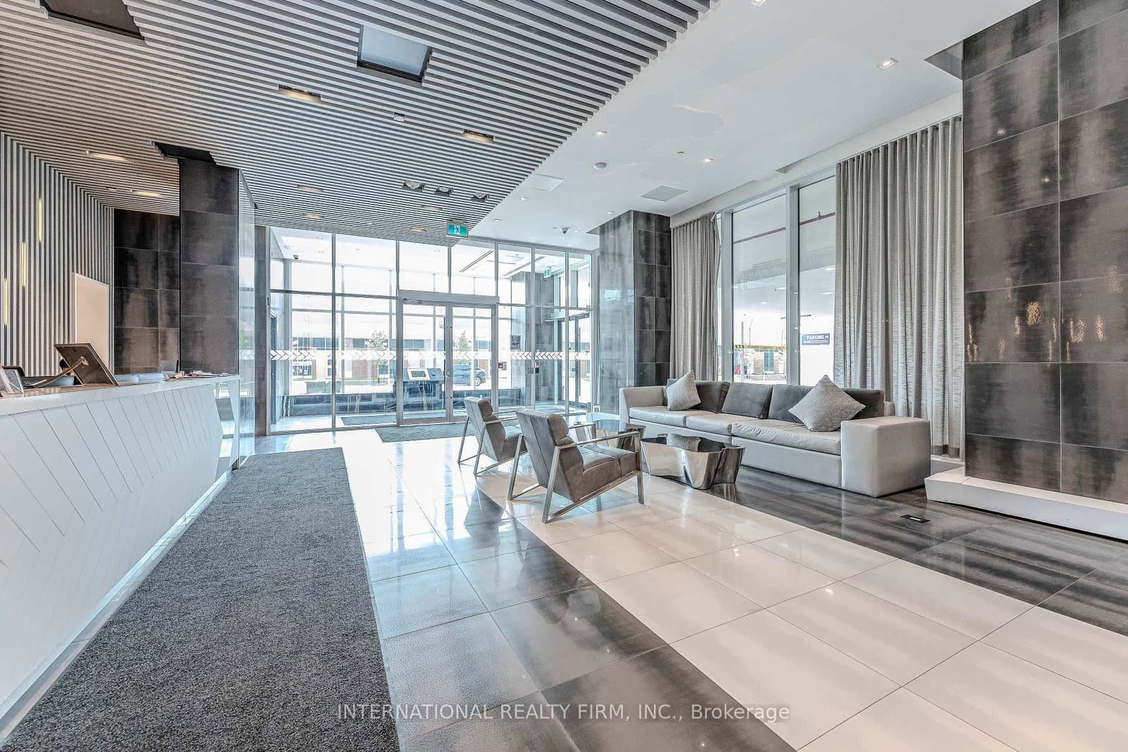 2481 Taunton Road, Unit 804 thumbnail 6