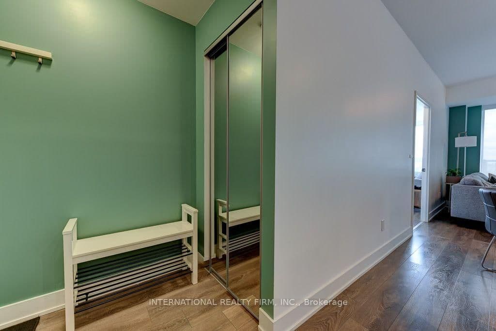 2481 Taunton Road, Unit 804 thumbnail 8