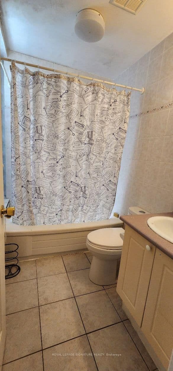 1285A St. Clair Avenue thumbnail 9